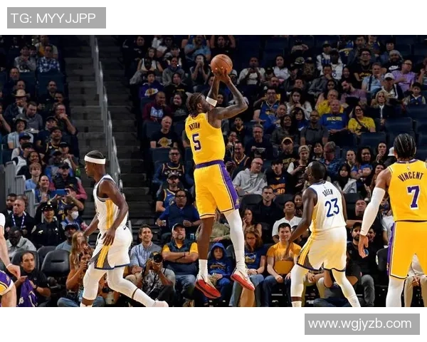 湖人勇士激战回放10月5日精彩瞬间与赛后分析全记录
